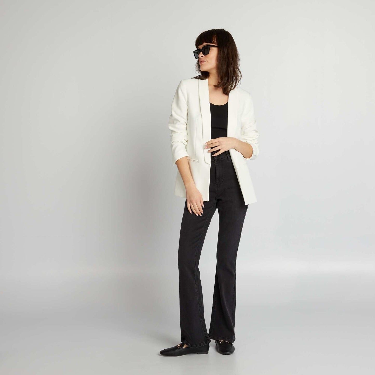 Mid-length blazer White