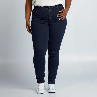 ვიწრო ჯინსი