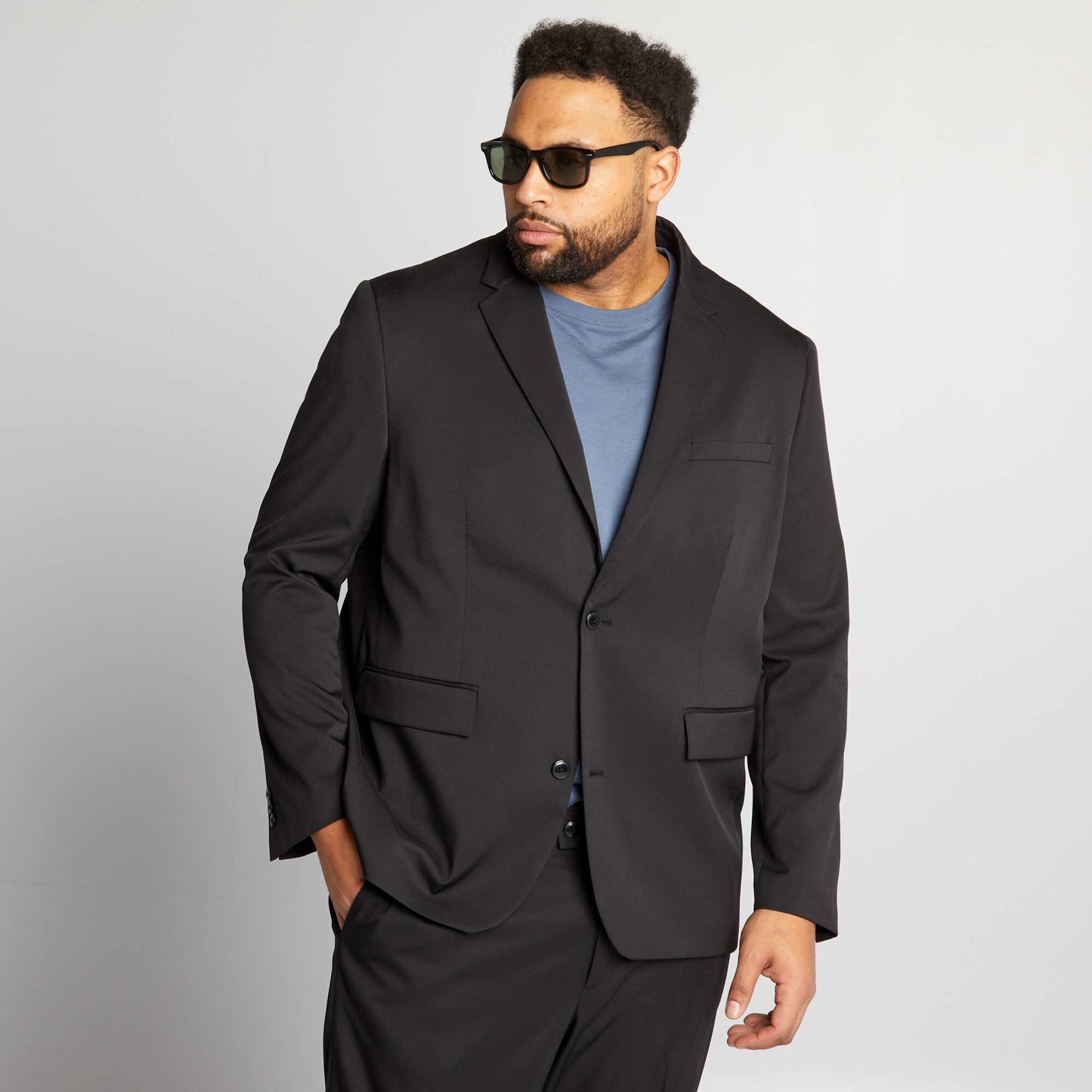 Suit jacket black