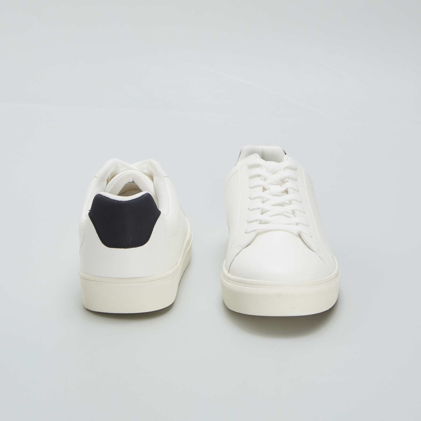 Textured low-top trainers white