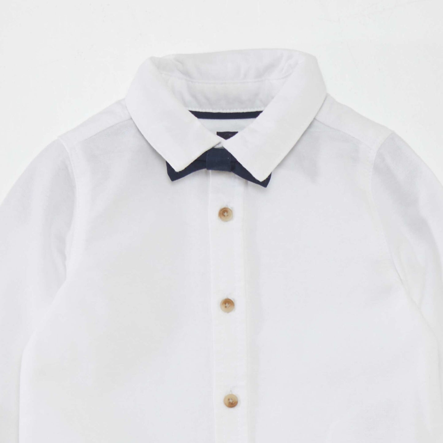 White shirt and bow tie - 2-piece set white